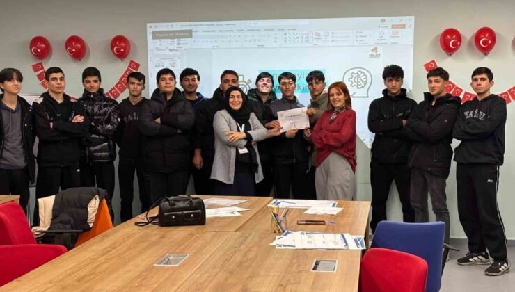 Binlerce öğrenci ara tatilde bilimle buluştu