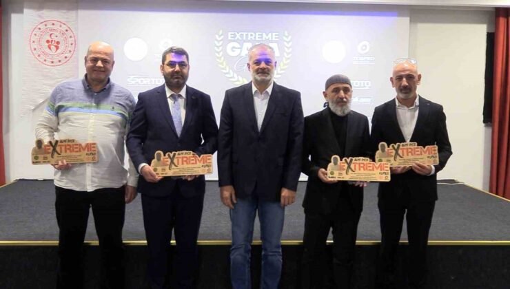 Bolu’da extreme yarışlarında dereceye giren sporculara ödülleri verildi