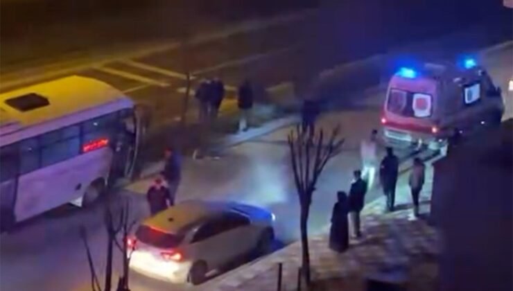 Bolu’da kontrolden çıkan halk otobüsü refüje çıktı, ağaca çarparak durabildi