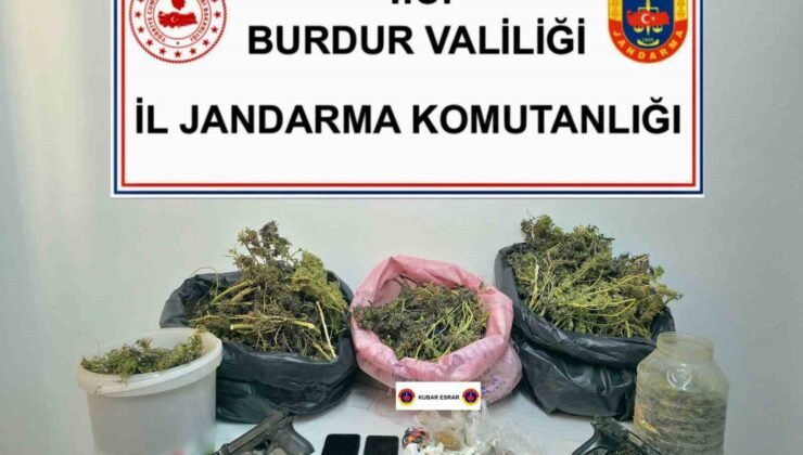 Burdur’da jandarmadan uyuşturucu operasyonu: 2 tutuklama