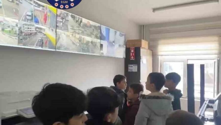 Bursa’da polisten çocuklara yönelik sosyal farkındalık etkinliği