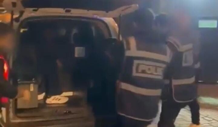 Bursa’da uyuşturucu operasyonu: 2 şüpheli yakalandı, çok sayıda uyuşturucu ele geçirildi