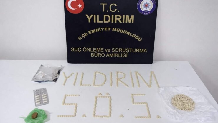 Bursa’da zehir tacirleri böyle yakalandı. Zulalanan uyuşturucuları polis tek tek buldu