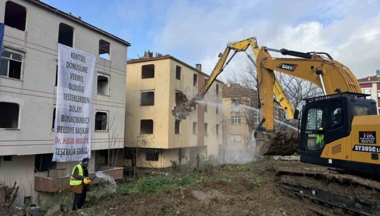 Büyükçekmece’de depremde yıkılma riski yüksek 2 binada kentsel dönüşüm