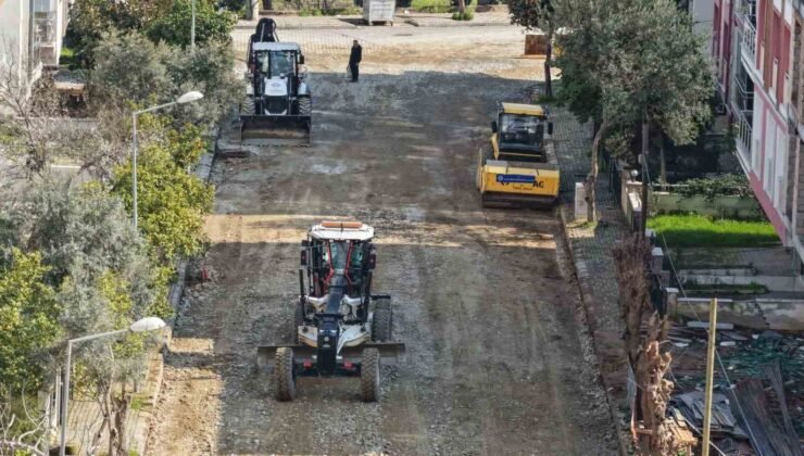 Büyükşehir’in yol yenileme çalışmaları sürüyor