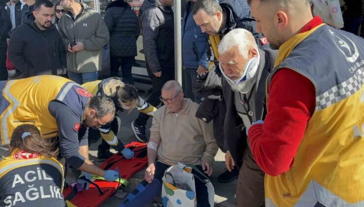 Çanakkale’de özel halk otobüsü yayaya çarptı: 8 yaralı