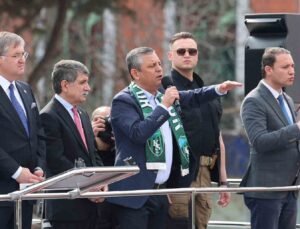 CHP Genel Başkanı Özel: “1999’dan bu yana Kocaeli Büyükşehir Belediyesi’ni kazanamadık ama kusuru kendimizde aradık”