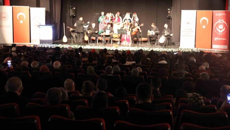 Çocuklardan duygu dolu türkü konseri