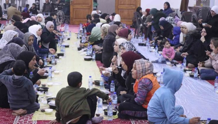 Çorum’dan Suriye’ye gönül köprüsü: Savaşta zarar gören camide günde yüzlerce kişi iftar sofrasında buluşuyor