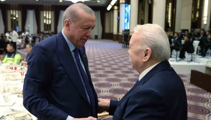 Cumhurbaşkanı Erdoğan: “Her oyunu bozacak, her komployu boşa çıkaracak hazırlığımız var”