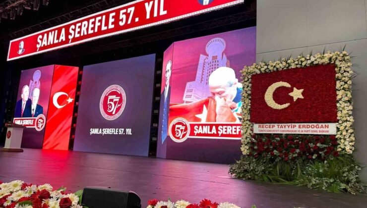 Cumhurbaşkanı Erdoğan’dan Bahçeli’ye 57 gülün yer aldığı tebrik çiçeği
