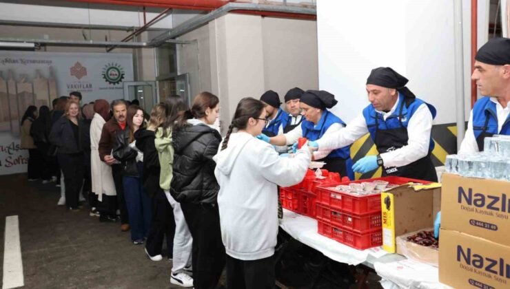 Denizli OSB’nin geleneksel iftar sofrasında 3 bin öğrenci buluştu