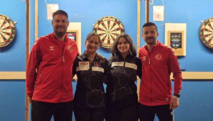 Denizlili dartçılar Hollanda’da tarih yazdı