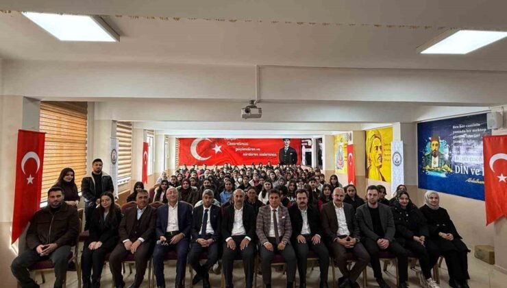 Diyadin’de “Bir bilenle bilge nesil” projesi öğrencilerle buluştu