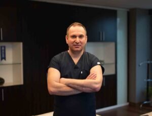 Doğum sonrası yenilenmeye bütüncül yaklaşım: Anne estetiği