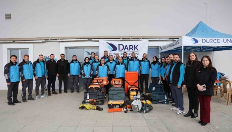 Düzce depremi sonrası kuruldu 30 kişilik uzman ekip oldu