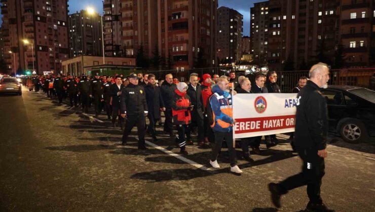 ’Asrın felaketi’nin 3. yılında Kayseri’de sessiz yürüyüş