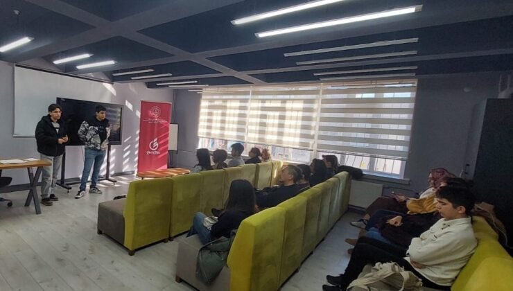 ’GençTek Eskişehir İl Organizasyon Öğrenci Ekibi Toplantısı’ yapıldı