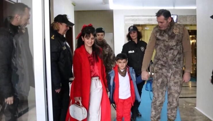 Emniyet müdüründen yürek ısıtan hareket