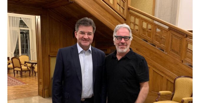 Epstein dosyalarından Dolayı  Bir İstifa Daha! Slovakya Ulusal Güvenlik Danışmanı Lajcak istifa etti