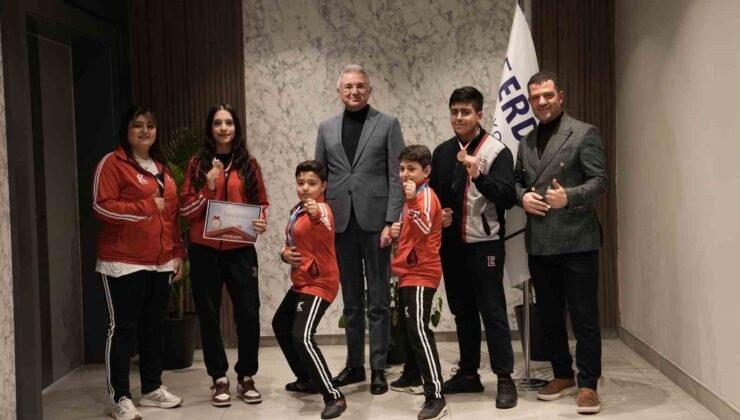 Erdem Koleji’nden karatede tarihi başarı