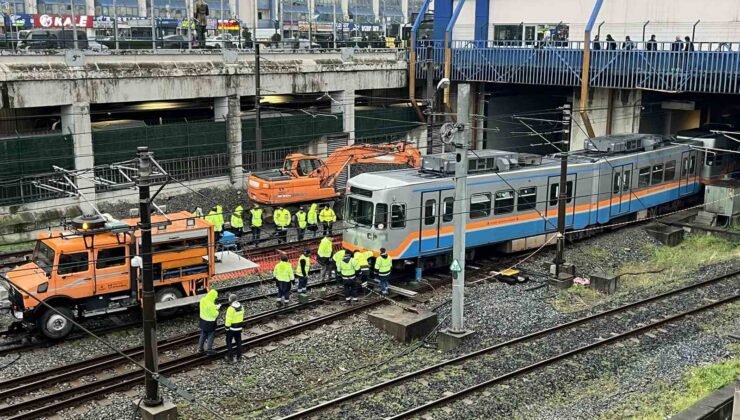 Esenler Otogar durağında metro raydan çıktı, ulaşımda aksamalar yaşanıyor