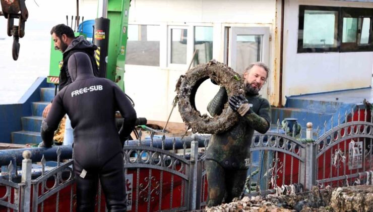 Eskihisar Sahili’nde ekosistemi canlandıracak dip temizliği yapıldı