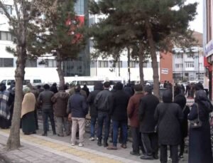 Et ve Süt Kurumu satış noktasında Ramazan yoğunluğu