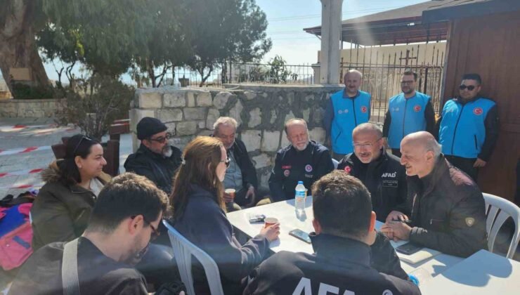 Fedakar Vali Atik; “Ben hastalığı Hatay’da depremde çalışırken yendim”