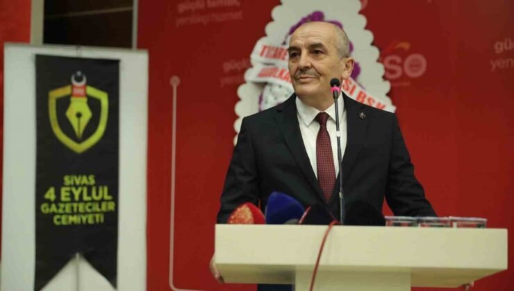 Gazetecilere saldıran YÖK protokol ekibine tepki