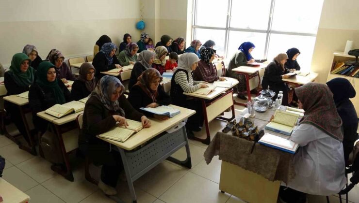 Gaziantep’te kadınlardan mukabele geleneğine yoğun ilgi