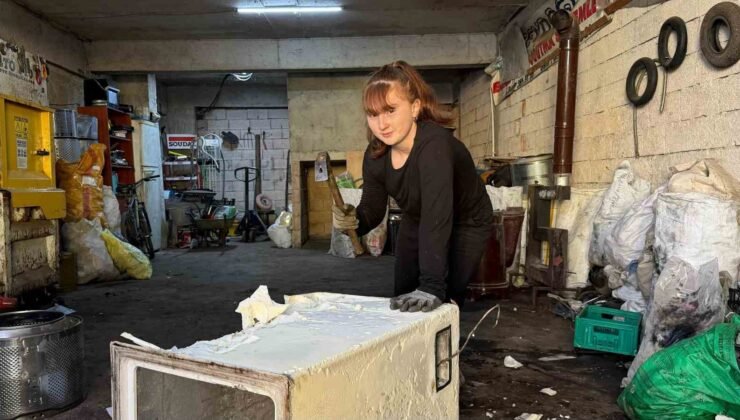 Genç sporcu geri dönüşüm atölyesinde geleceğini şekillendiriyor