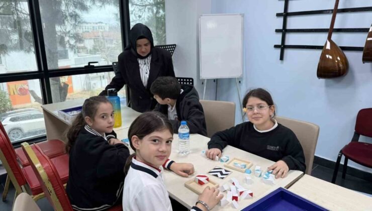 Gençlerin akıl oyunları dünyası ilgi gördü