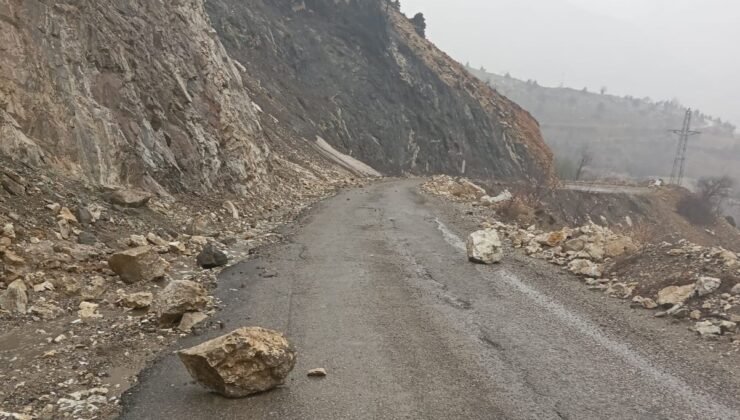 Gölbaşı ilçesinde korkutan heyelan
