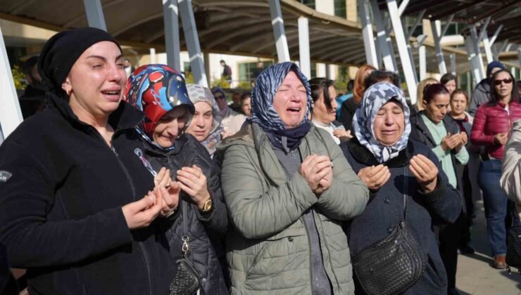 Görev yaptığı adliyede ölü bulunan güvenlik görevlisi gözyaşlarıyla uğurlandı