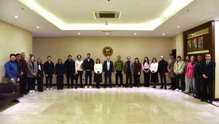 GSO ev sahipliğinde “Kurumsallaşma, Dönüşüm ve İhracat Eğitimi” düzenlendi