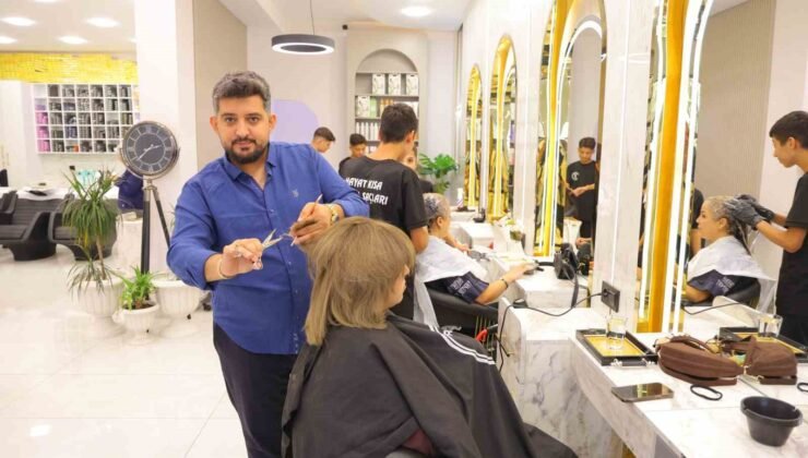 Gülerek uğurladığı müşterileri bir gün sonra enkaz altında kaldı