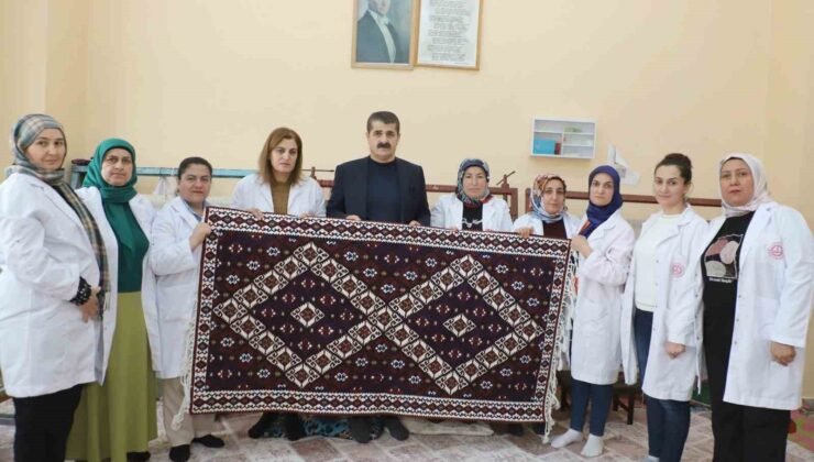 Hakkari’nin kilimleri, kültürel hafızayı günümüze taşıyor