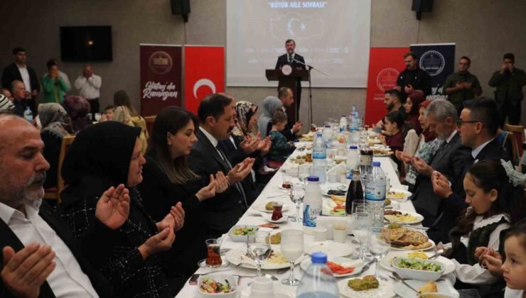 Hatay’da şahit aileleri ve gaziler iftar sofrasında buluştu