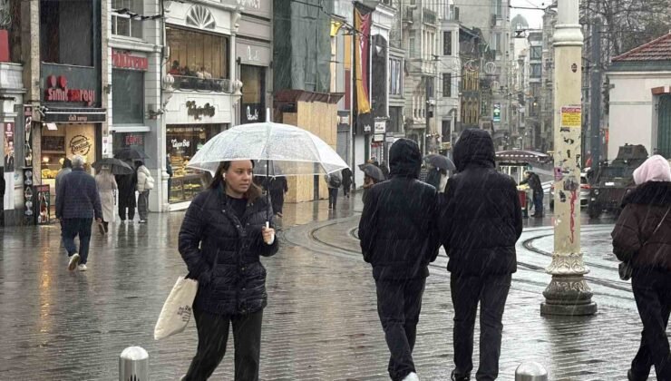 İstanbul’da soğuk hava ve yağmur etkili oluyor