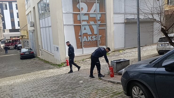 İtfaiyeye park engeli: İtfaiye erleri yangına tüplerle koşarak müdahale etti