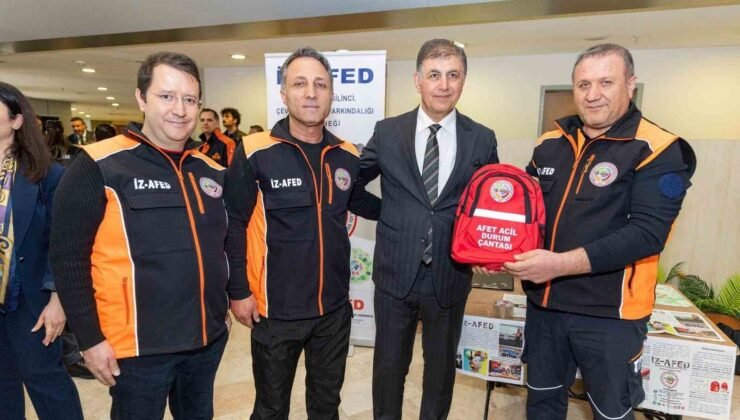 İzmir Büyükşehir Belediye Başkanı Tugay: “Birden fazla yangın uçağı kiralamaya hazırız”