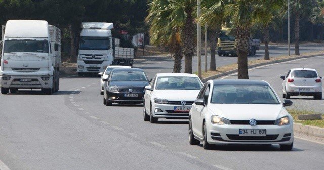 İzmir’de trafiğe kayıtlı araç sayısı 2 milyon 106 bin 883 oldu