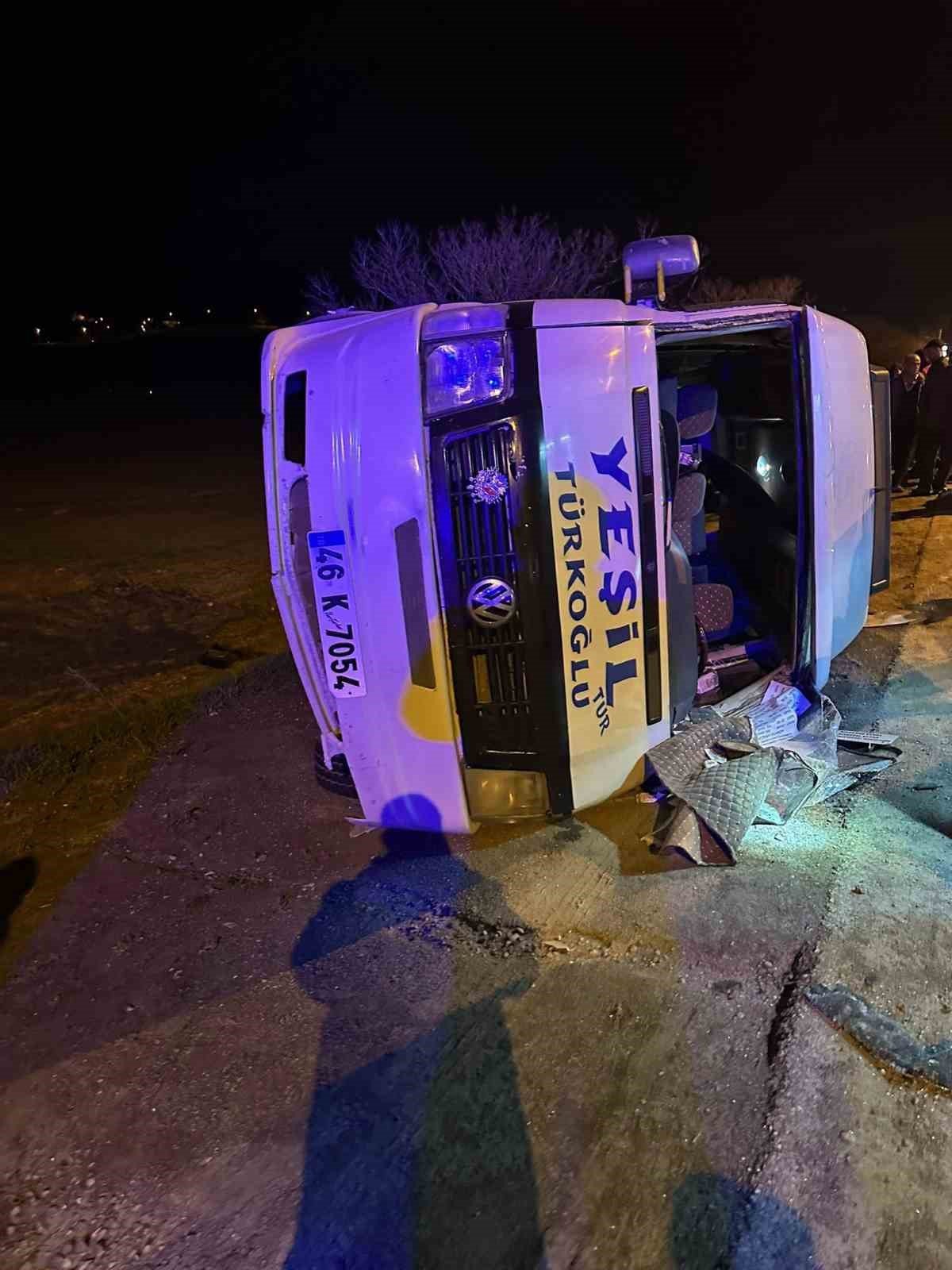 Kahramanmaraş’ta minibüs kazası: 10 yaralı