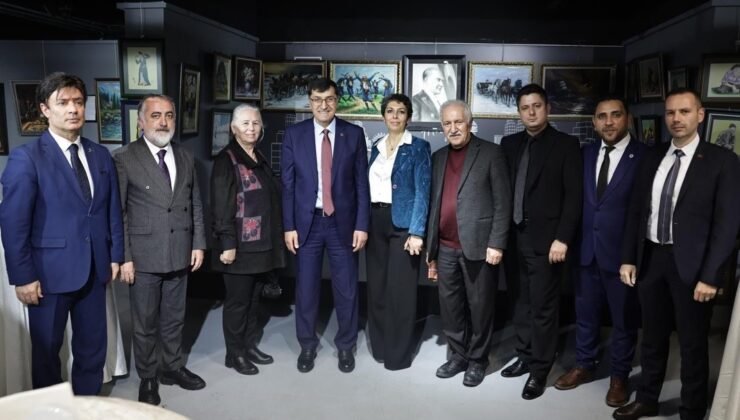 Kahveci: “Sanatçıların emeğini görünür kılmak ve desteklemek yerel yönetimlerin önemli sorumlulukları arasında”