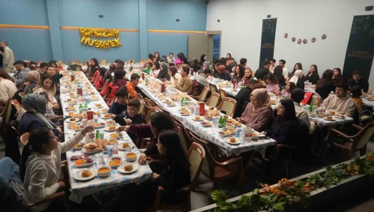 Kampüs iftarında IBAN kiralama tehlikesine dikkat çekildi