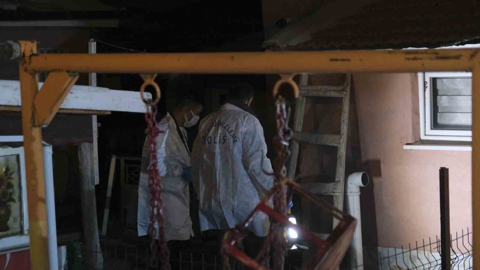 Karaman’da çatıdan düşen şahıs yaralandı