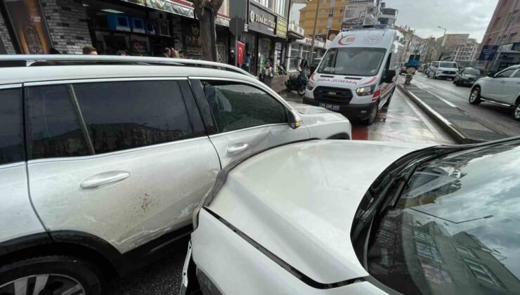 Karaman’da cipler çarpıştı: 1 yaralı