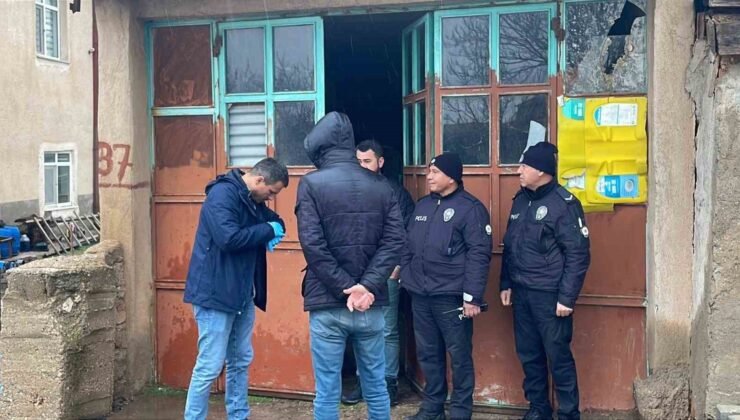 Karaman’da evinin deposunda silahla vurulmuş halde bulunan şahıs kurtarılamadı