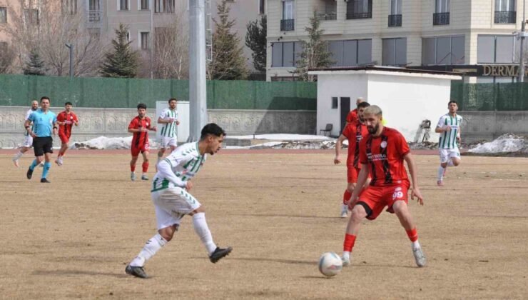 Kars 36 Spor: 2 Doğubayazıt Spor: 1